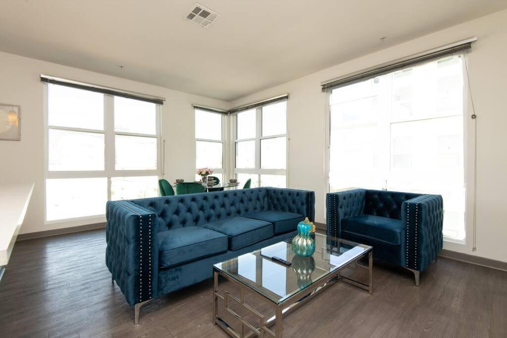 Centrally Located Apartments With Free Parking Glendale Extérieur photo