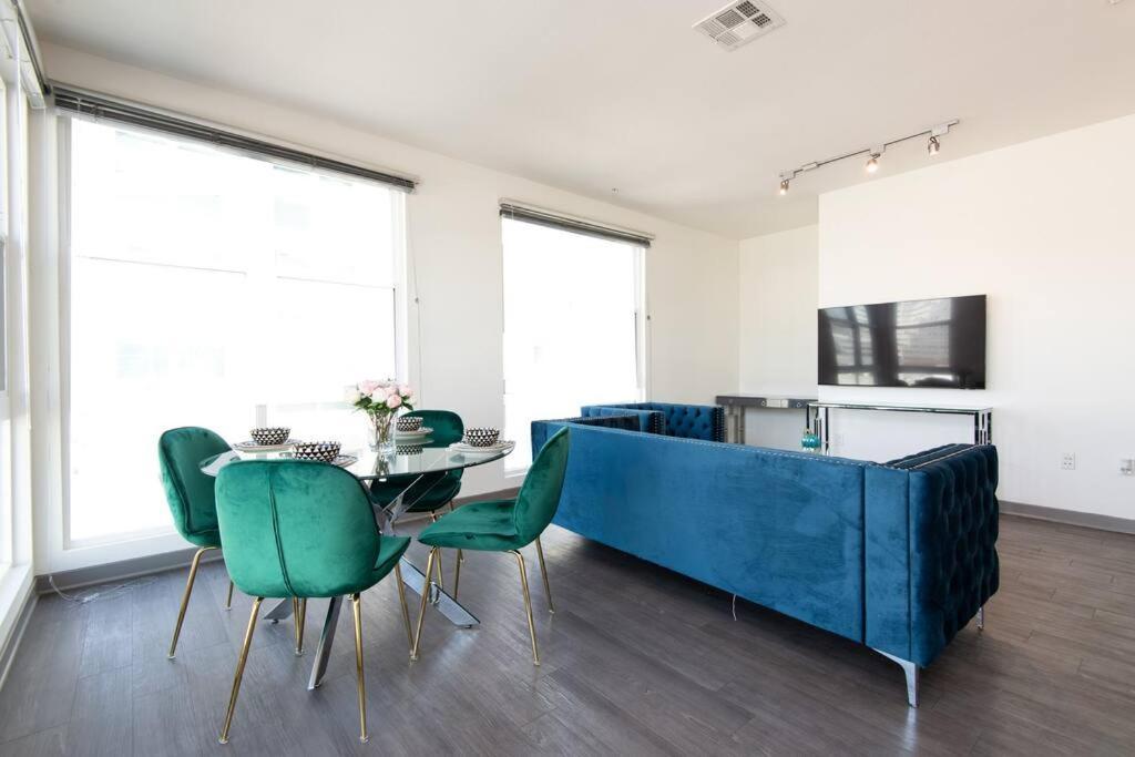 Centrally Located Apartments With Free Parking Glendale Extérieur photo