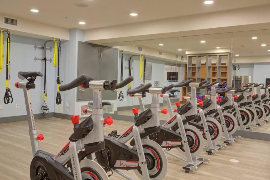 Centrally Located Apartments With Free Parking Glendale Extérieur photo
